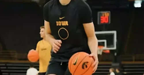 GAME CHANGER: Bulls Land Iowa's Sharpshooting Guard in Stunning Mock Draft - The Entire Eastern Conference Just Took Notice.