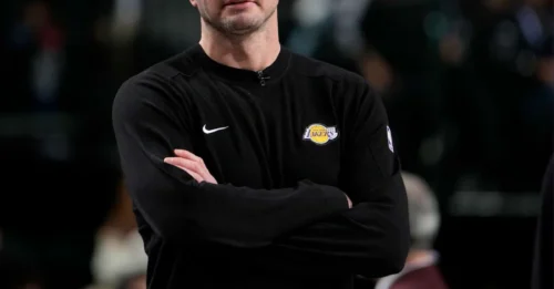 THE UNBELIEVABLE TRUTH IN LOS ANGELES: JJ Redick Points Out the 