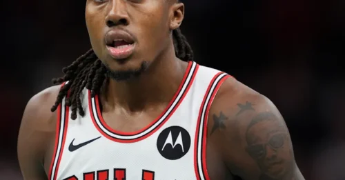 SHOCKING TRUTH IN CHICAGO: Ayo Dosunmu IS TURNING the Chicago Bulls Into Illinois' Home Court With UNBELIEVABLE Performances