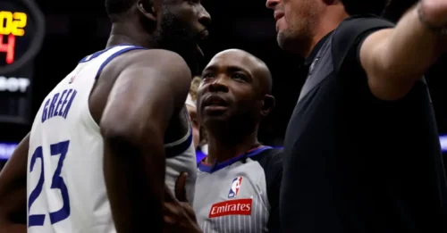 WARRIORS' DRAMOND GREEN BREAKS SILENCE: Shocking Truth Behind NBA Fan Confrontation Revealed - 