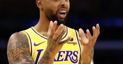 L.A Drops a BOMBSHELL: D'Angelo Russell is only a few weeks away from chilling reality that Lakers started