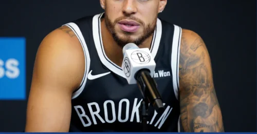 BLOCKBUSTER BOMBSHELL: Warriors Land 6'10