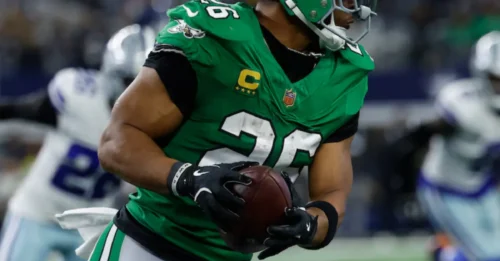 EAGLES' LOCKER ROOM ERUPTS: Fed-Up Star 