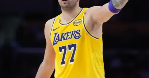 BREAKING: Luka Doncic Sends Powerful 5-Word Note to Lakers Critics
