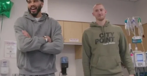 CELTICS PLAYERS STUN BOSTON! The Heartfelt Children's Hospital Surprise That's Breaking the Internet