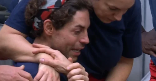 ON-STAGE SHOCKER: 'I'm A Celebrity' Star Breaks Down in Tears, Admits Brutal Truth About Himself