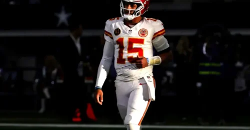 BREAKING: Chiefs’ Patrick Mahomes Makes Painful Admission After Loss to Cowboys with an Emotional 8-Word Message