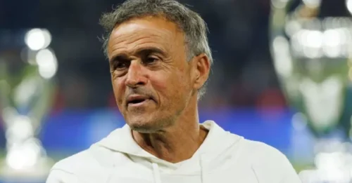 IT'S CHAOS AT ANFIELD! Liverpool DITCH Arne Slot for a BLOCKBUSTER Replacement – The True Heir to Klopp is Finally Revealed!