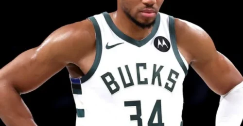 BOMBSHELL: Giannis Antetokounmpo Triggers Lakers Speculation With Social Media Move