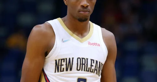 A WESTERN CONFERENCE HEIST IS IN MOTION! The Warriors could DERAIL the Lakers' plans by leveraging Jonathan Kuminga in a BLOCKBUSTER deal.