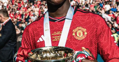 MAINOO'S ULTIMATUM: Kobbie Mainoo DEMANDS January Exit From Man Utd  - 12 Top Clubs On RED ALERT