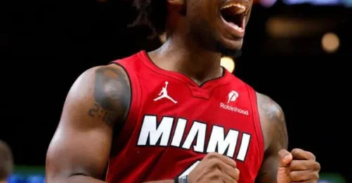 BLOCKBUSTER IN THE CENTRAL! Davion Mitchell is TRADED to the Los Angeles, creating a NEW BIG THREE in LAKERS