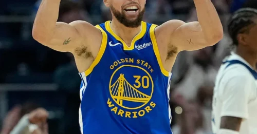 WARNING: Steph Curry BEING SNATCHED from Warriors – Rival Teams Like Rockets & Hawks EYEING a SHOCKING Move to Pursue Superstar as Golden State Weakens
