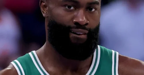 CELTICS STAR DECLARES WAR ON NEW YORK! Jaylen Brown's Profane Shot At Knicks Sends SHOCKWAVES Through The NBA!