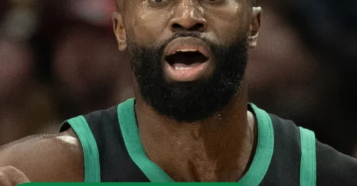 CODE RED IN BOSTON! Jaylen Brown & Derrick White's Fatal 4th-Quarter Flaw Exposed In Ugly 90-Second Collapse.
