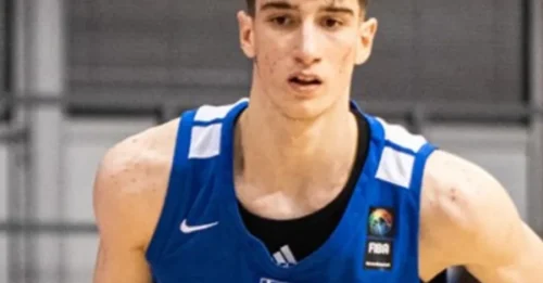 BLOCKBUSTER MOVE IN L.A.: The Lakers Just Landed a 6'9