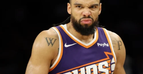 DONE IN LA! The Lakers Are Already CLEARING OUT Reaves' Locker in a SHOCKING Swap for LeBron's Notorious Foe – This Move Signals a Brutal New Era.