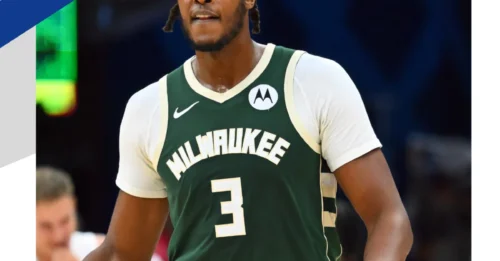 BLOCKBUSTER MOVE! THE WARRIORS' NEW CENTER IS A SHOCKING FORCE! Milwaukee's Misfit Is Heading to Golden State, and the Kuminga Era Is Over!