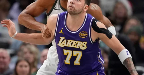 LOS ANGELES DROP A BOMBSHELL: NBA Insider Drops Massive Update on Lakers–Giannis Trade Possibility