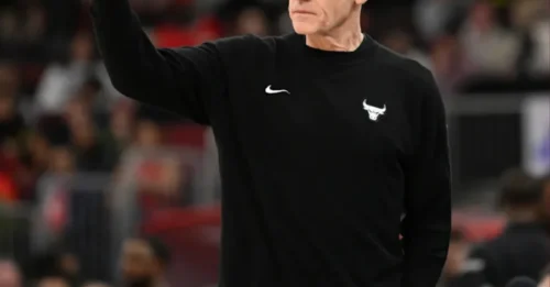 BLOCKBUSTER BULLS BLUEPRINT! Three WILD trades that would absolutely SHATTER and remake Chicago's roster before the deadline.