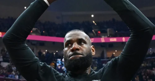 LAKERS BOMBSHELL: Secret Cleveland Summit Over LeBron James Changes Everything – NBA in Shock!