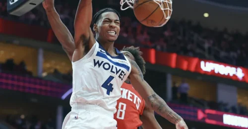 THE HEIR APPARENT HAS ARRIVED. Out of nowhere, this Bulls youngster is PUTTING THE TEAM ON HIS BACK and driving toward a new era.