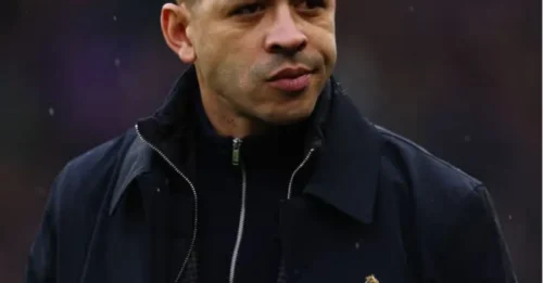 DISASTER IN LONDON! 11 players could miss Chelsea vs Leeds United on Tuesday night after an unencouraging update on Liam Rosenior