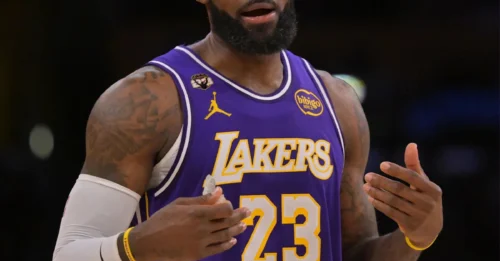 BOMBSHELL: 40K-11K-11K! Why no one in NBA history can touch the legacy of superstar LEBRON JAMES - Surpassing Jordan, surpassing Kareem With INSANE STATS