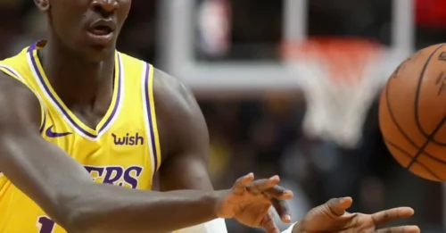 BACK TO L.A! The 2018 Draft Steal Lakers DUMPED is NOW the $10.7M Solution They DESPERATELY Need! Reunion LOOMS