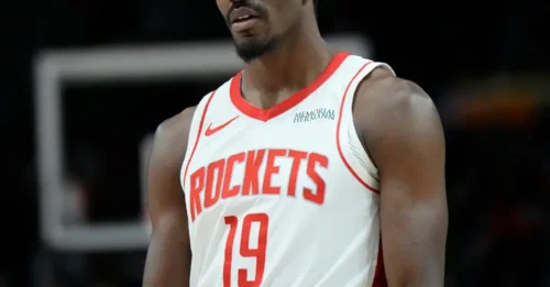 BREAKING: The Warriors just UNLEASHED their newest WEAPON on the league! An ABSOLUTE MONSTER debut with 29 points on 12/19 shooting—this isn’t just a signing, this is a STATEMENT to the entire NBA.