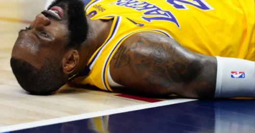 BAD NEWS FOR LEBRON JAMES: A Panicked Lakers Received NEGATIVE Updates Regarding the All-Time Scoring Leader’s Injury Following the Loss to the Denver Nuggets.