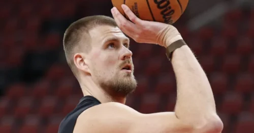 THE WAIT IS OVER: Kristaps Porzingis Breaks Silence On Mysterious Illness After Making Warriors Return