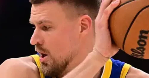 KRISTAPS PORZINGIS DROPS A STEPH CURRY BOMBSHELL! The 7-FOOT UNICORN reveals the SHOCKING truth about the King’s return date!