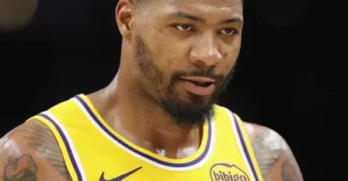 LOS ANGELES DROP A BOMBSHELL, List Key Starters As INACTIVE Ahead of Bulls Game