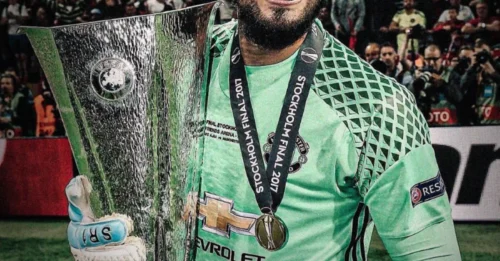 SERGIO ROMERO OFFICIALLY RETIRES! The 