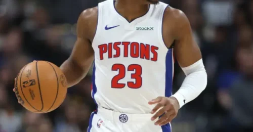 DESPERATE TIMES IN CHICAGO! Former No.5 pick forced to G-LEAGUE purgatory just to prove his knee can survive, as $10M free agency decision LOOMS.
