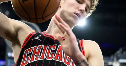 CHICAGO DROP A BOMBSHELL: Chicago Bulls' Matas Buzelis Joins Elite 100/100 Club with Victor Wembanyama