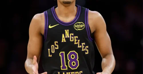 LAKERS JUST DROPPED A BOMBSHELL  LINEUP MOVE! The Pistons Never Saw THIS Coming Before Monday Showdown! This is Stunning!