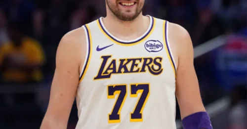 THE NBA IS ON NOTICE! Luka Dončić just accomplished something that ONLY 3 PLAYERS IN HISTORY have done. LA has a NEW KING.