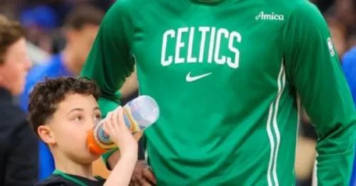 BREAKING: What Deuce wrote about his dad will shock Celtics fans – The one promise Jayson Tatum made that CHANGED EVERYTHING.