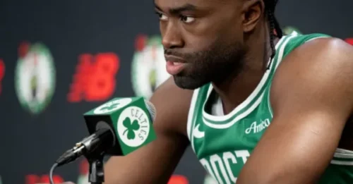 THE DYNASTY JUST DROPPED A BOMBSHELL ROTATION BOMB! Hawks NEVER Saw This Final Lineup Coming After Jaylen Brown’s Injury Update—This is STUNNING!