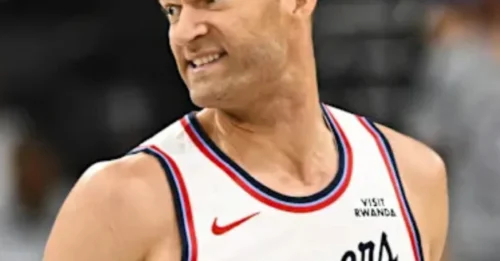 Boston's DREAM BIG MAN is 7'1