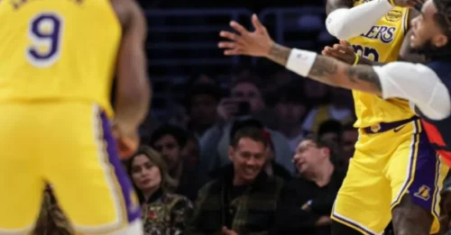 BREAKING IN LOS ANGELES: No Luka Doncic, no problem for LeBron James and Lakers in blowout win