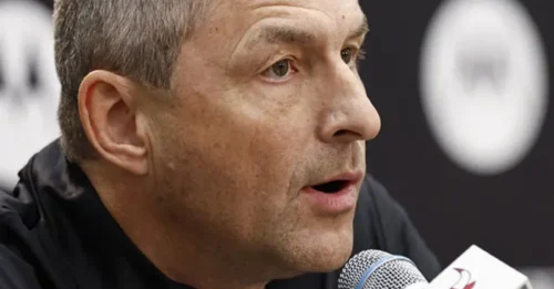 HE’S LOST THE LOCKER ROOM! Bulls players have ZERO faith in Karnisovas’ ‘vision’ — when the foundation crumbles, the HEAD must roll.
