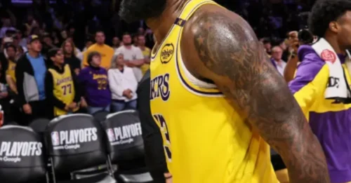 HISTORY REWRITTEN AT 41! LEBRON JAMES just ERASED his OWN name from the record books with a 30-PT, 15-AST masterclass. Father Time is OFFICIALLY UNDEFEATED... BY THE KING!