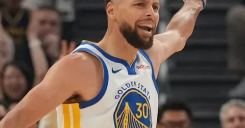THE DAY HAS FINALLY COME IN!Stephen Curry's return brings long overdue Warriors rotation change
