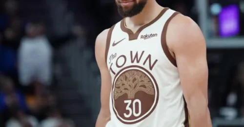 BOMBSHELL UPDATE: Warriors Coach Steve Kerr Addresses Stephen Curry Status Ahead of Kings Game