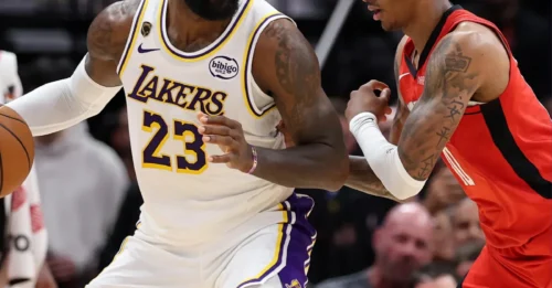 BOMSHELL UPDATE: NBA World Reacts To LeBron James’ Performance In Lakers-Rockets Game