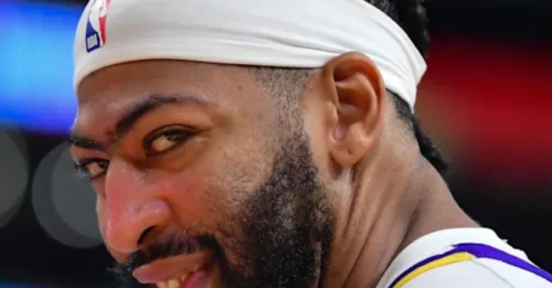 LOS ANGELES GET A BOMBSHELL: New rumor opens door for Lakers' dream Anthony Davis reunion