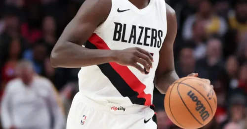 HEAT - BLAZERS BLOCKBUSTER TRADE: The 2-time NBA champion standing 6'4